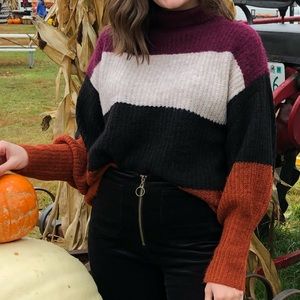 Color block turtle neck sweater